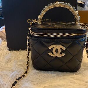 Chanel Mini Vanity 5x4 Black Quilted Women's Bag VIP GWP